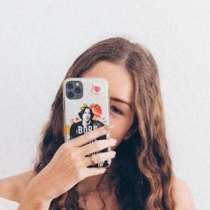 Meet your Posher, Dana